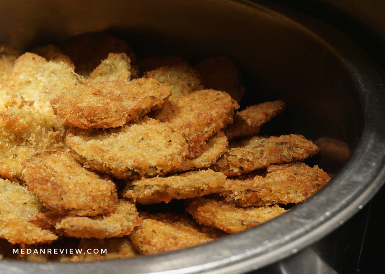 Kolokytokeftedes - Terong Goreng Keju