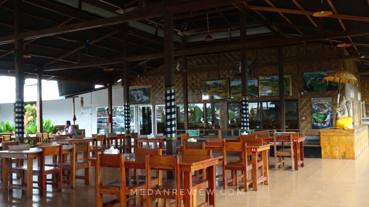 Interior Pondok Telaga Ikan